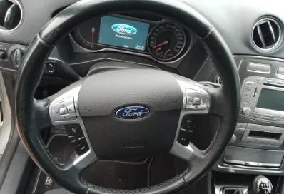 Ford Mondeo cena 21000 przebieg: 236000, rok produkcji 2009 z Korfantów małe 121